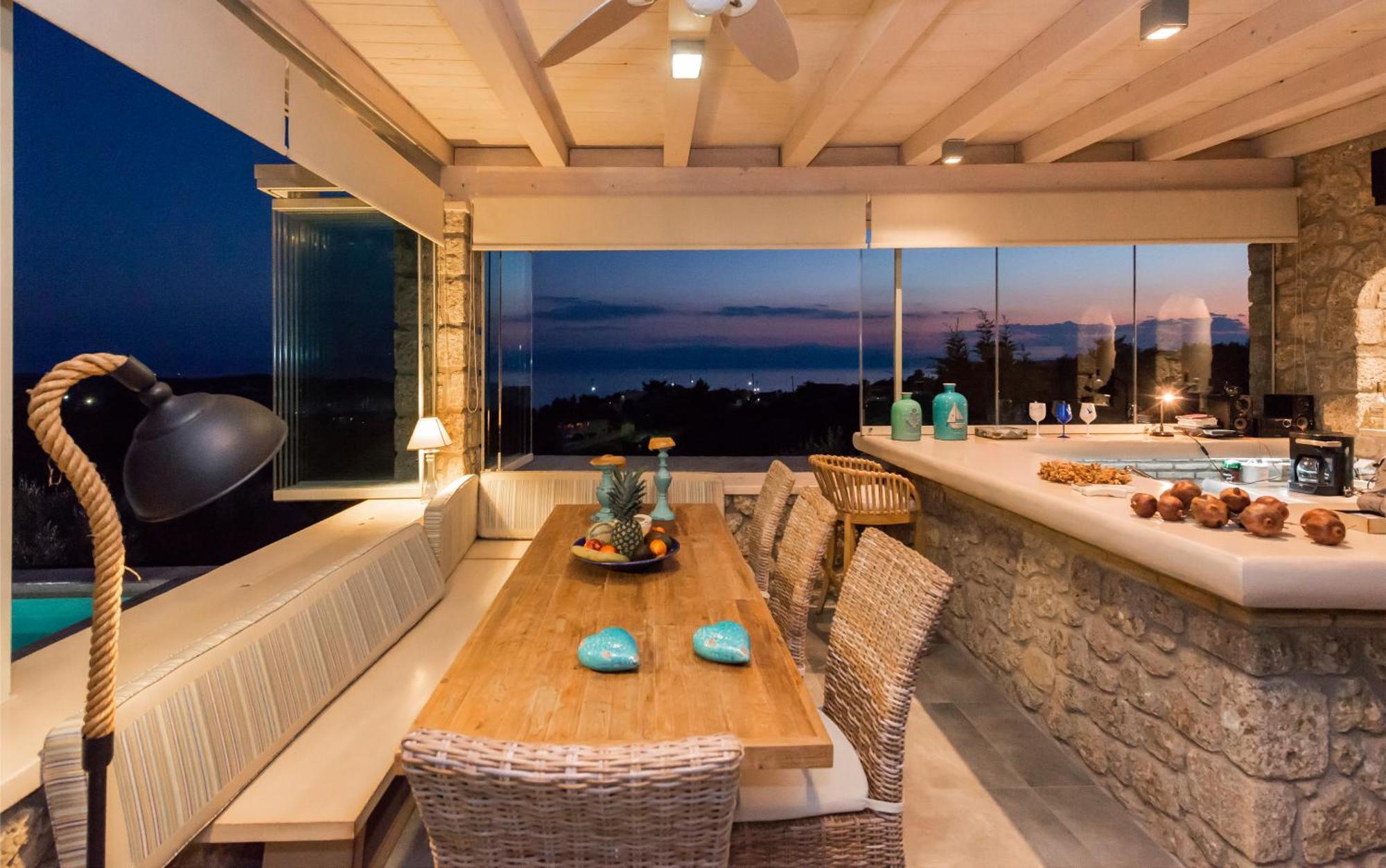 Vila Myrtoan Pelagos *